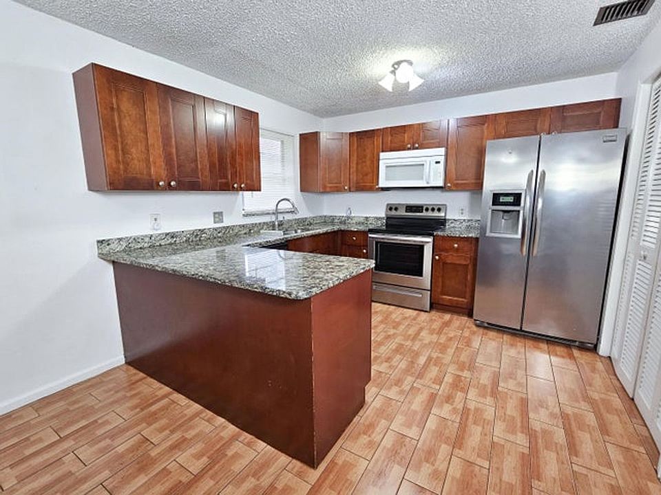 1st image of 2704 Ida Way #14B