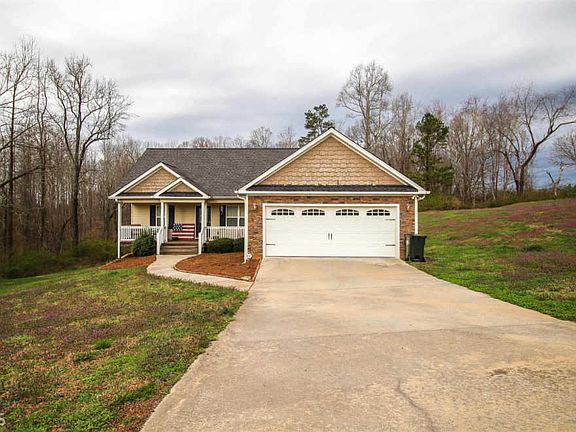 2nd image of 377 Chandler Ct