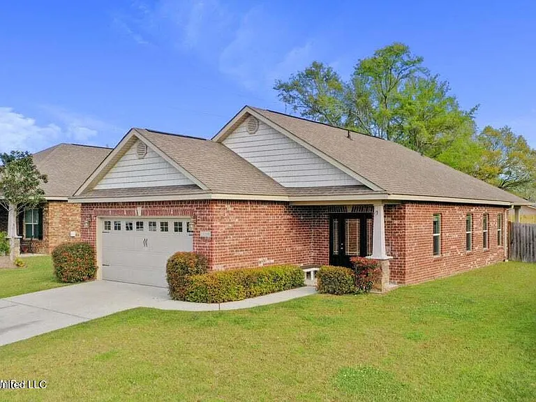 10388 Sweet Bay Dr — Photo 2
