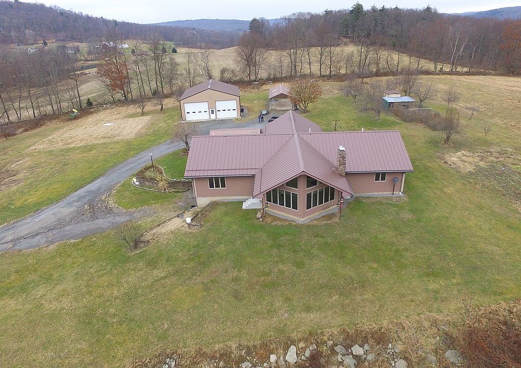 1214 Marcy Rd, Harding, PA 18643