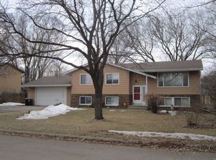 11101 Oregon Ave N, Champlin, MN 55316