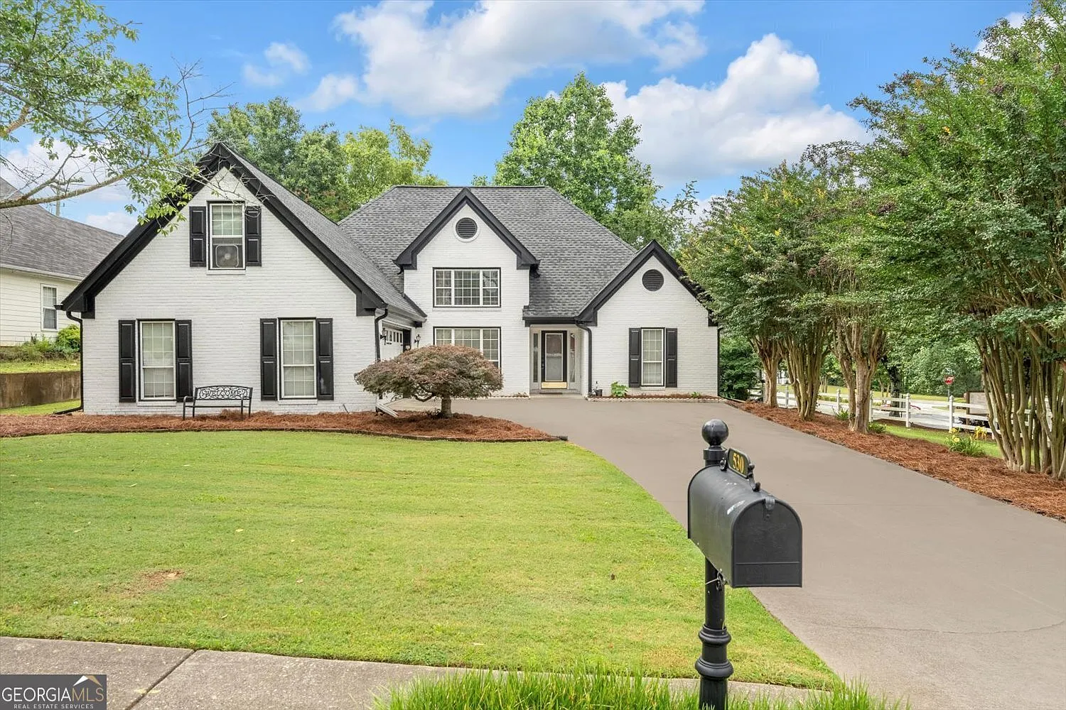 530 Georgian Hills Dr photo 1