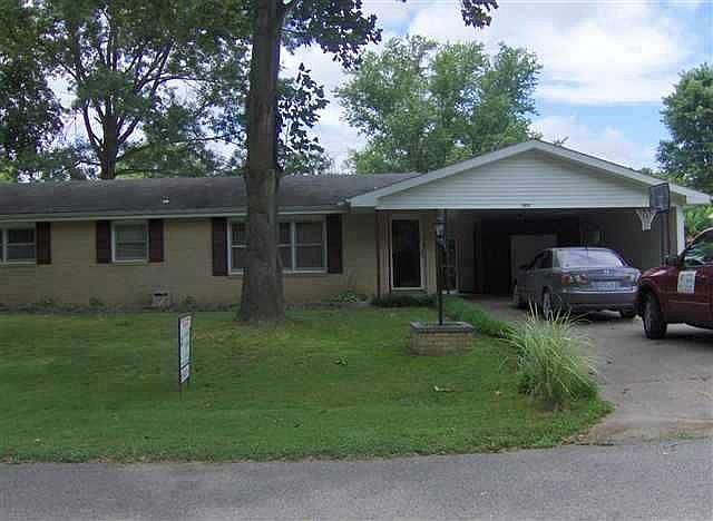 1st image of 2421 Windy Hill Ln