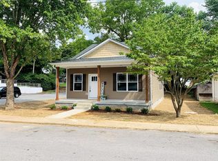127 Sylvis St, Dickson, TN 37055