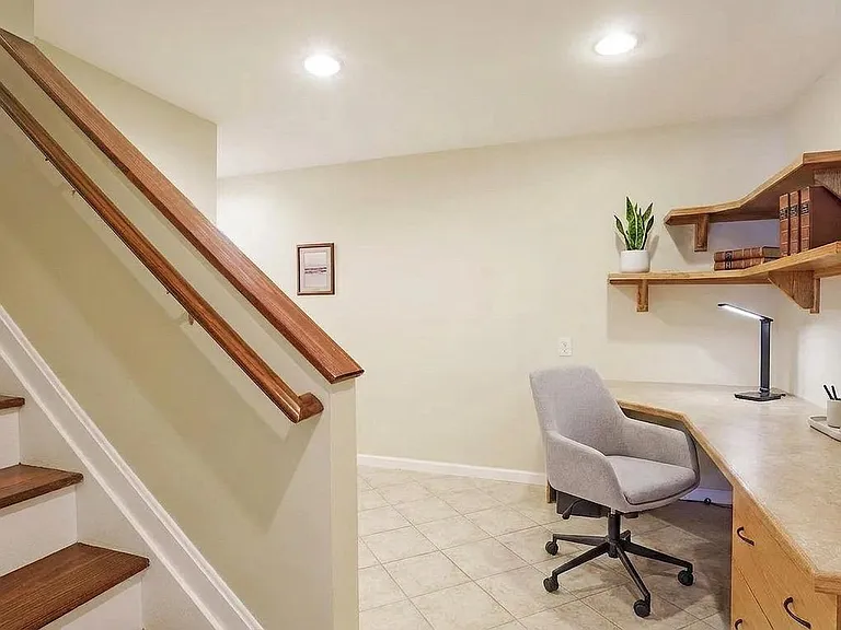 12936 Crews Ct — Photo 31