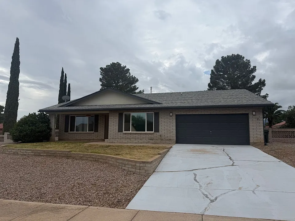 1118 Katherine Dr