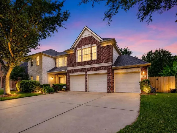 13418 Orchard Shadows Dr, Richmond, TX 77407