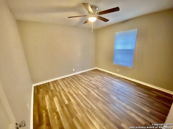 4th image of 430 W Formosa Blvd #1