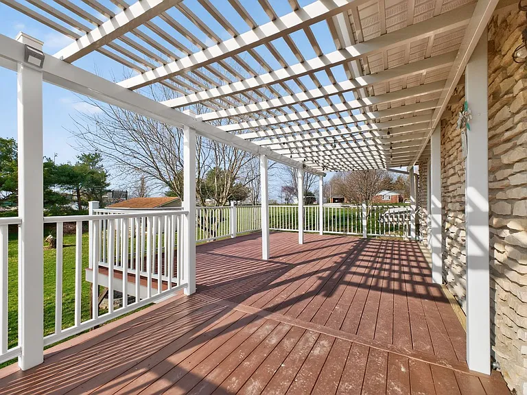 505 S County Road 200 W — Photo 35