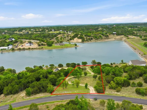 305 Compass Way, Bluff Dale, TX 76433