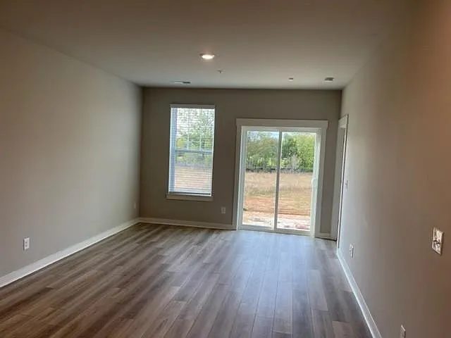 654 Birdie Dr — Photo 12