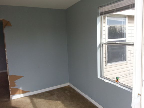 3rd image of 7801 Mercier St