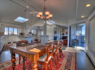 300 Sanderling Ct, Bodega Bay, CA 94923