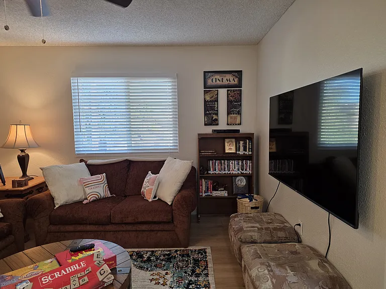 1311 W Folley St — Photo 29