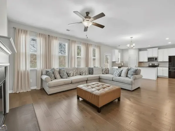 5187 Upper Elm St, Atlanta, GA 30349