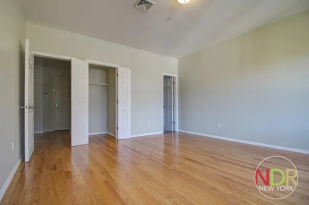 Rented by Next Door Realty NYC | media 13