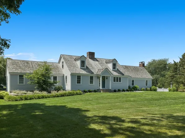 135 Free St, Hingham, MA 02043