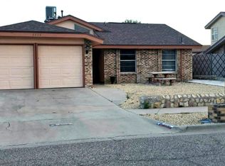 2226 Robert Wynn St, El Paso, TX 79936