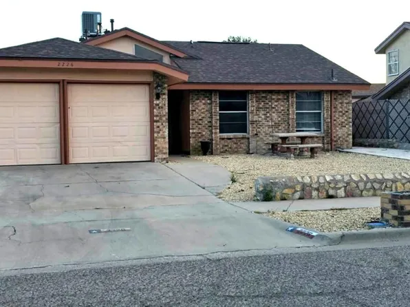 2226 Robert Wynn St, El Paso, TX 79936