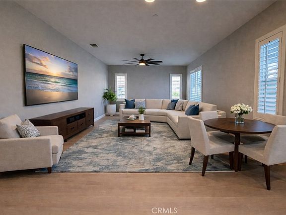 2nd image of 37406 Paseo Violeta
