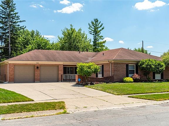3rd image of 712 Bradfield Dr