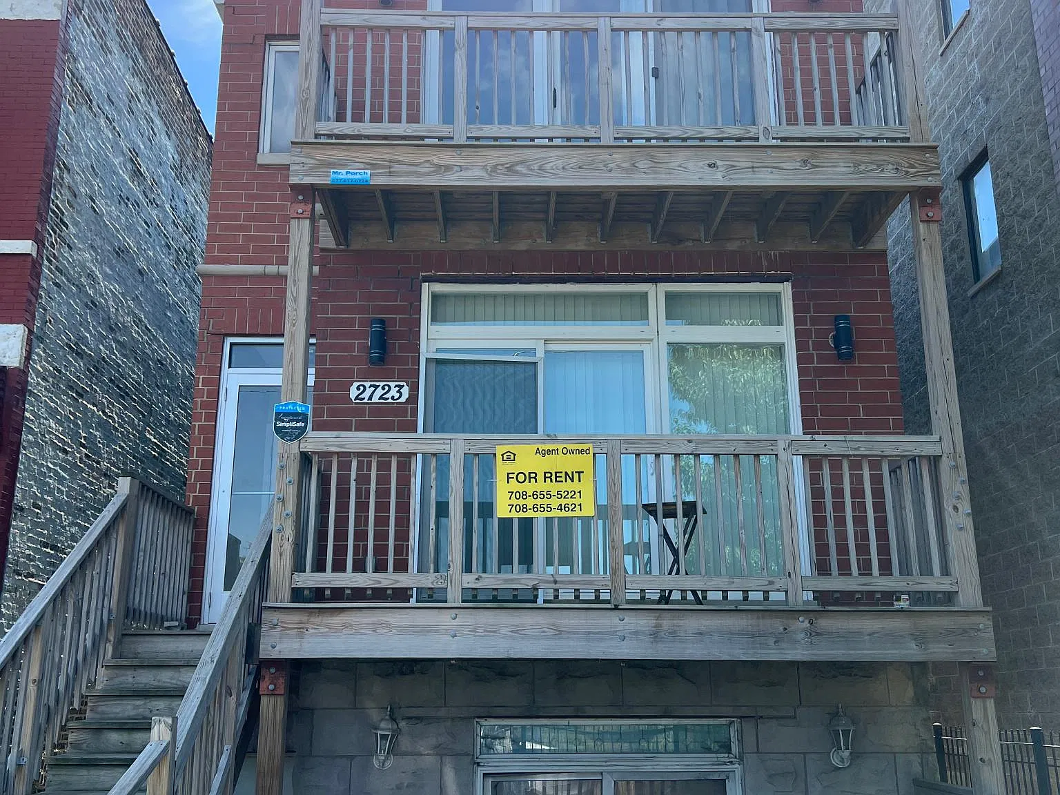 2723 W Congress Pkwy — Photo 1