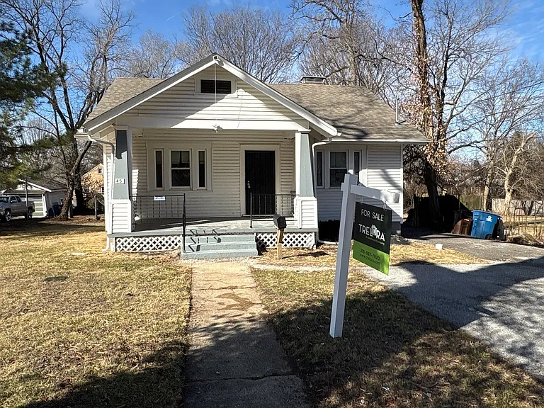 45 Beacon Ave — Photo 1