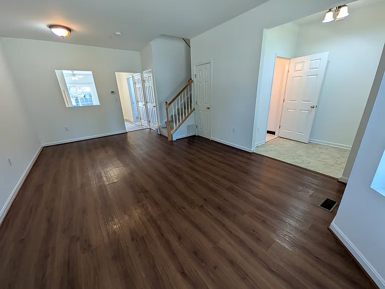 310 Del Rhodes Ave #A — Photo 6