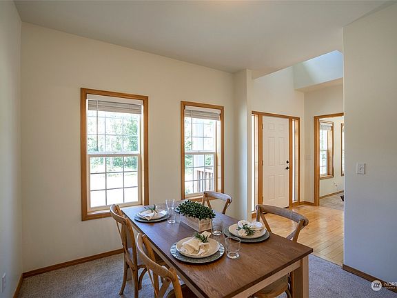 5th image of 8919 150th Avenue NW