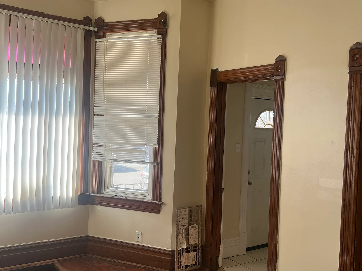 3 bed, $1,700 — Photo 2