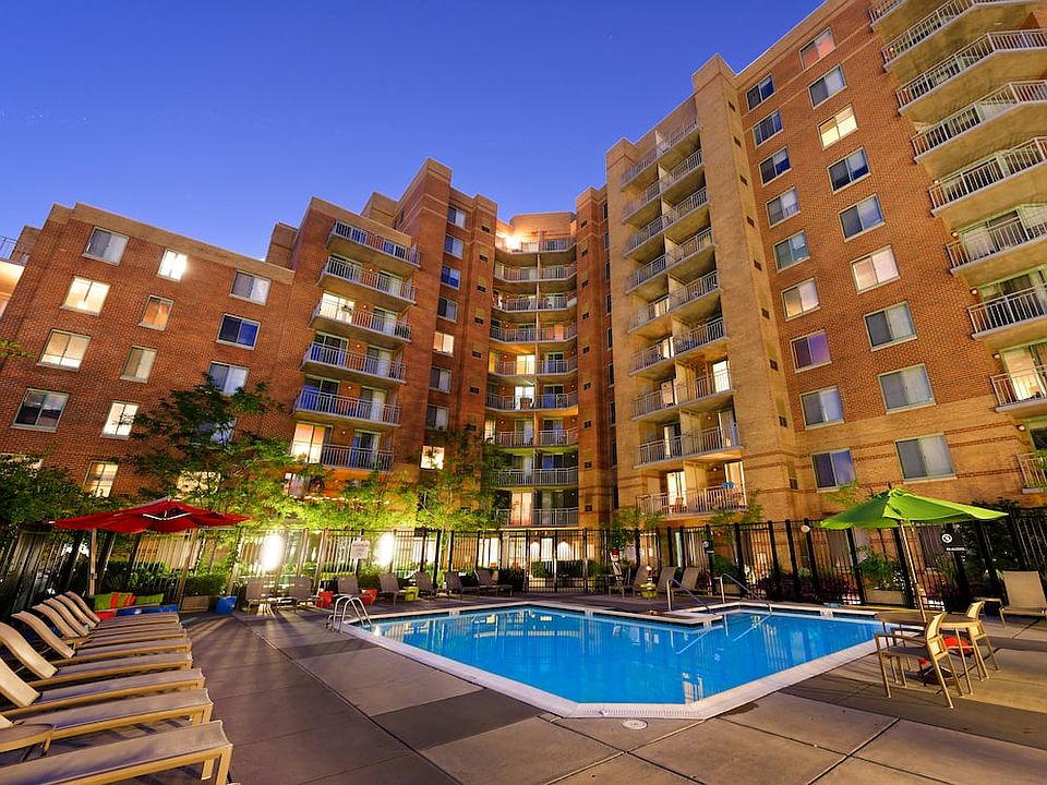 Courtyard with swimming pool and lounge seating