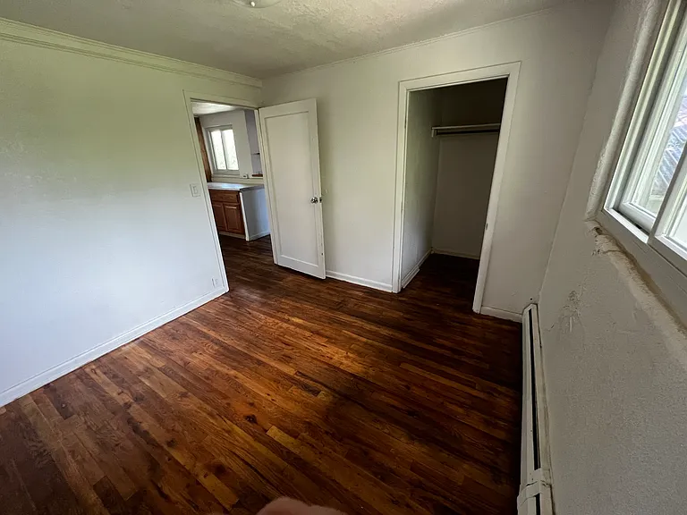 6196 W 8th Ave — Photo 4