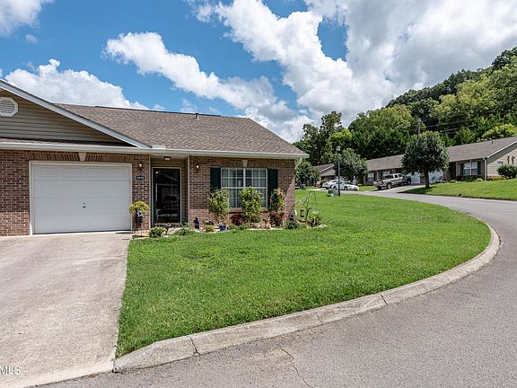 3rd image of 4026 Darwin Way