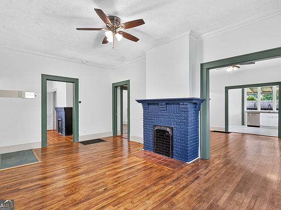 5th image of 691 Florence Pl NW