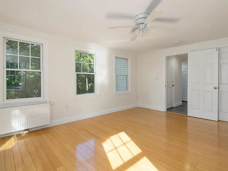 272 South St — Photo 21