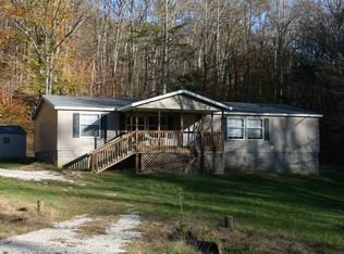 236 Holley Ln, Prichard, WV 25555
