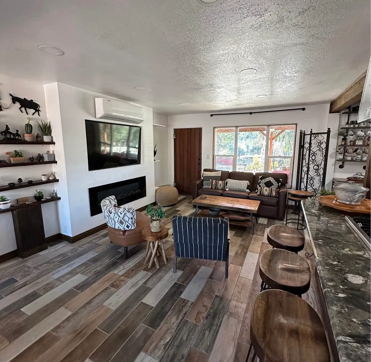 Hollyberry Dr, Vista — Photo 3