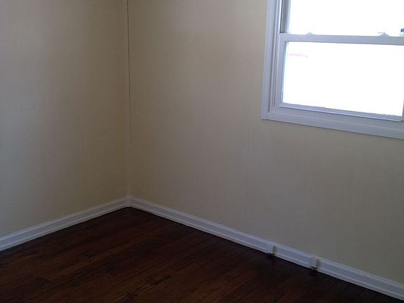 5th image of 4505 Gaywood Dr
