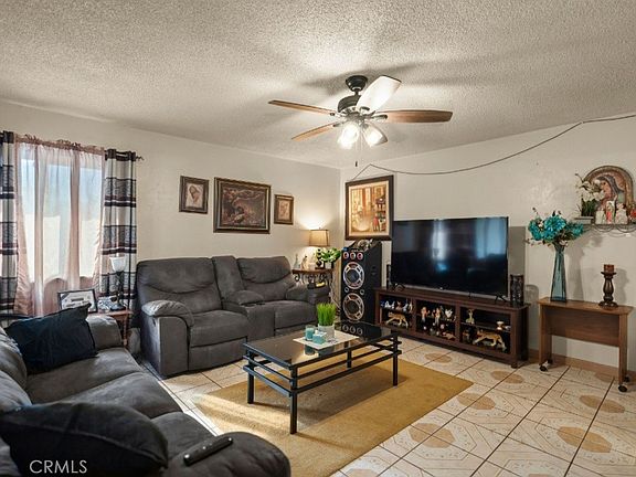 3rd image of 232 Rodriguez Ave