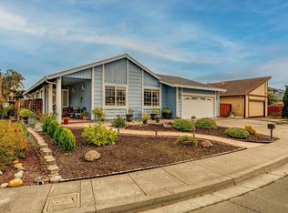 6188 Santa Clara Pl, Rohnert Park, CA 94928