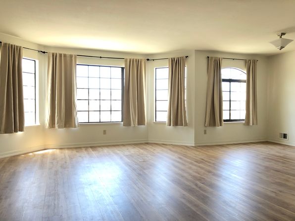 1668 10th Ave APT 1