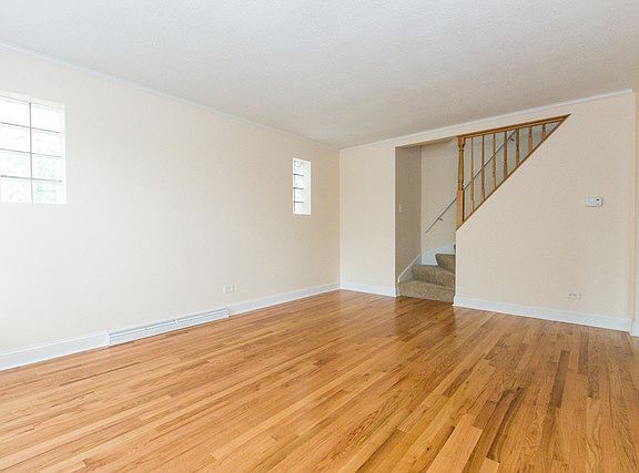 4th image of 5642 N Mulligan Ave