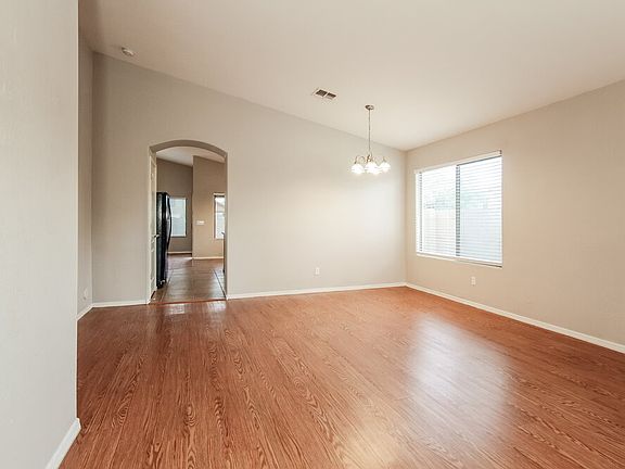 3rd image of 25549 W Winslow Ave