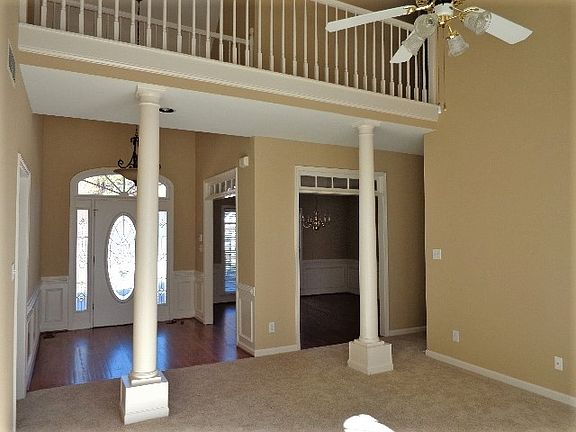3rd image of 5593 Forkwood Dr NW