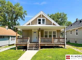4464 Bedford Ave, Omaha, NE 68111