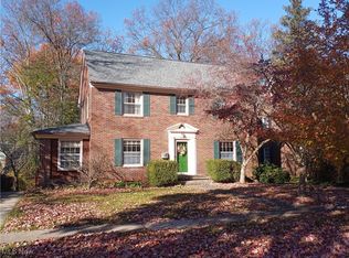 910 Forest Dr, Wooster, OH 44691