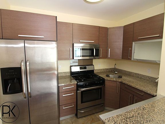 4th image of 211 Kingsland Ave APT 3F