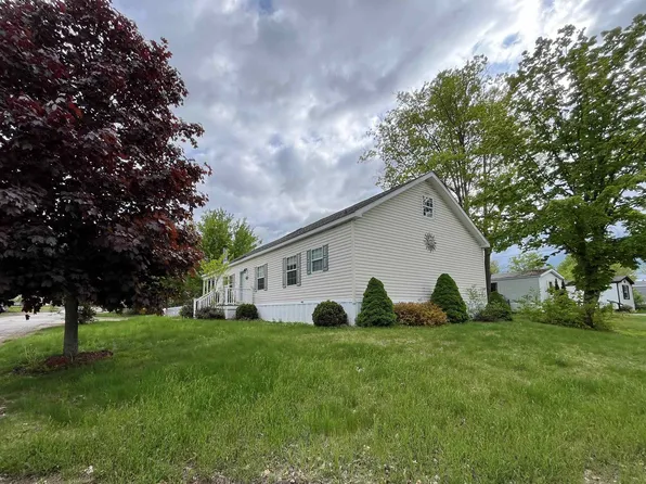 11 Firelite Road, Conway, NH 03818