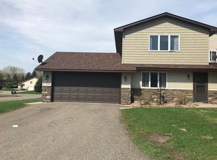8299 143rd St W, Apple Valley, MN 55124