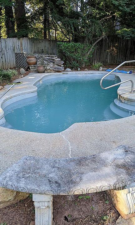 1st image of 389 Hearth Pl